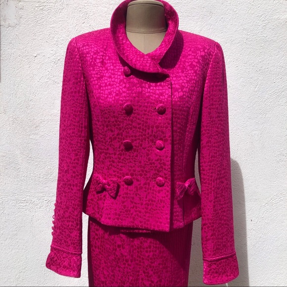 Rickie Freeman for Teri Jon Dresses & Skirts - Vintage Magenta Skirt Suit Rickie Freeman for Teri Jon Dresses & Skirts - Vintage Magenta Skirt Suit